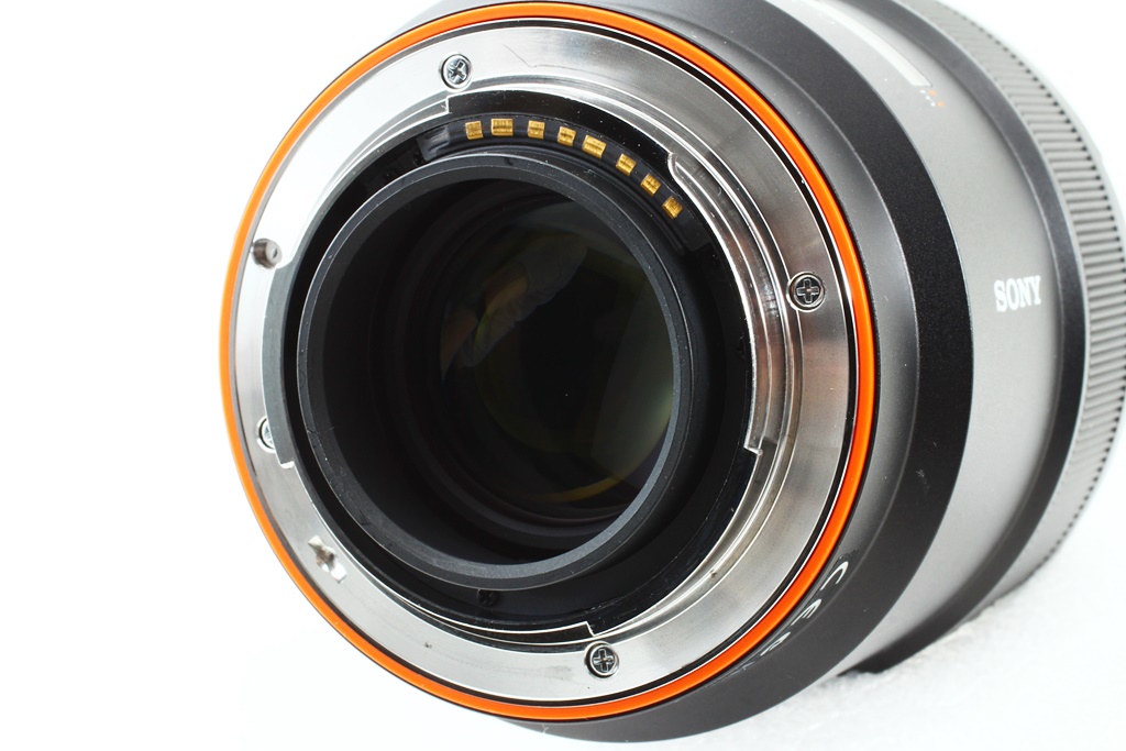 SONY Distagon T* 24mm F/2 ZA SSM SAL24F20Z Lens EXCELLENT++